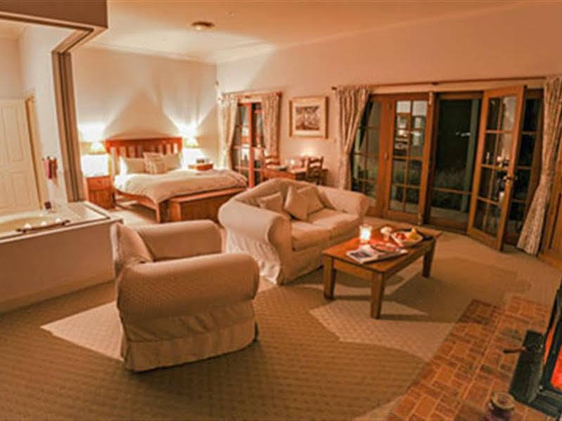 Strathearn Park Lodge Scone Extérieur photo